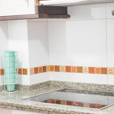 Cubo's Apartamento Parque Feria 1 Appartamento *