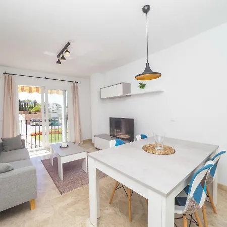 Cubo's Apartamento Parque Feria 1 Apartment *